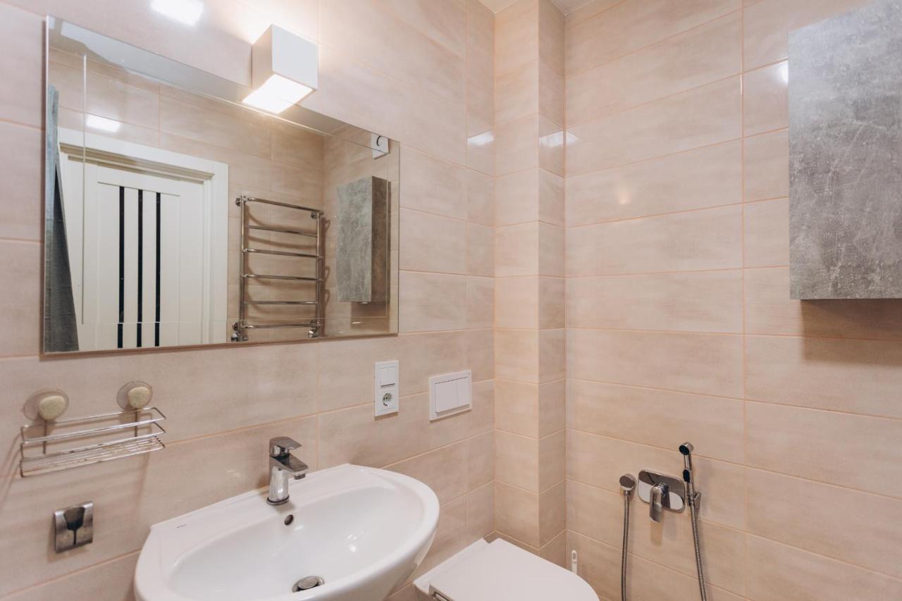 Apart-Smart 5.26 Near Lavina 5 Floor Kharkovskaya Sumy Exterior foto